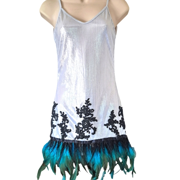 Handmade Ostrich Feather Dress! Made with ♥️♥️♥️ - Picture 5 of 8